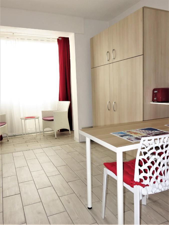 Lumineux Studio 5 Mn Plages Et Commerces - Centre-Ville - Voiles Blanches Avec Ascenseur 拉格朗德默特 外观 照片