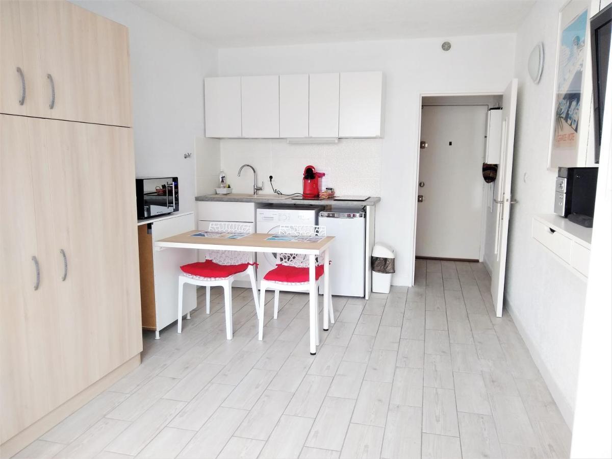 Lumineux Studio 5 Mn Plages Et Commerces - Centre-Ville - Voiles Blanches Avec Ascenseur 拉格朗德默特 外观 照片