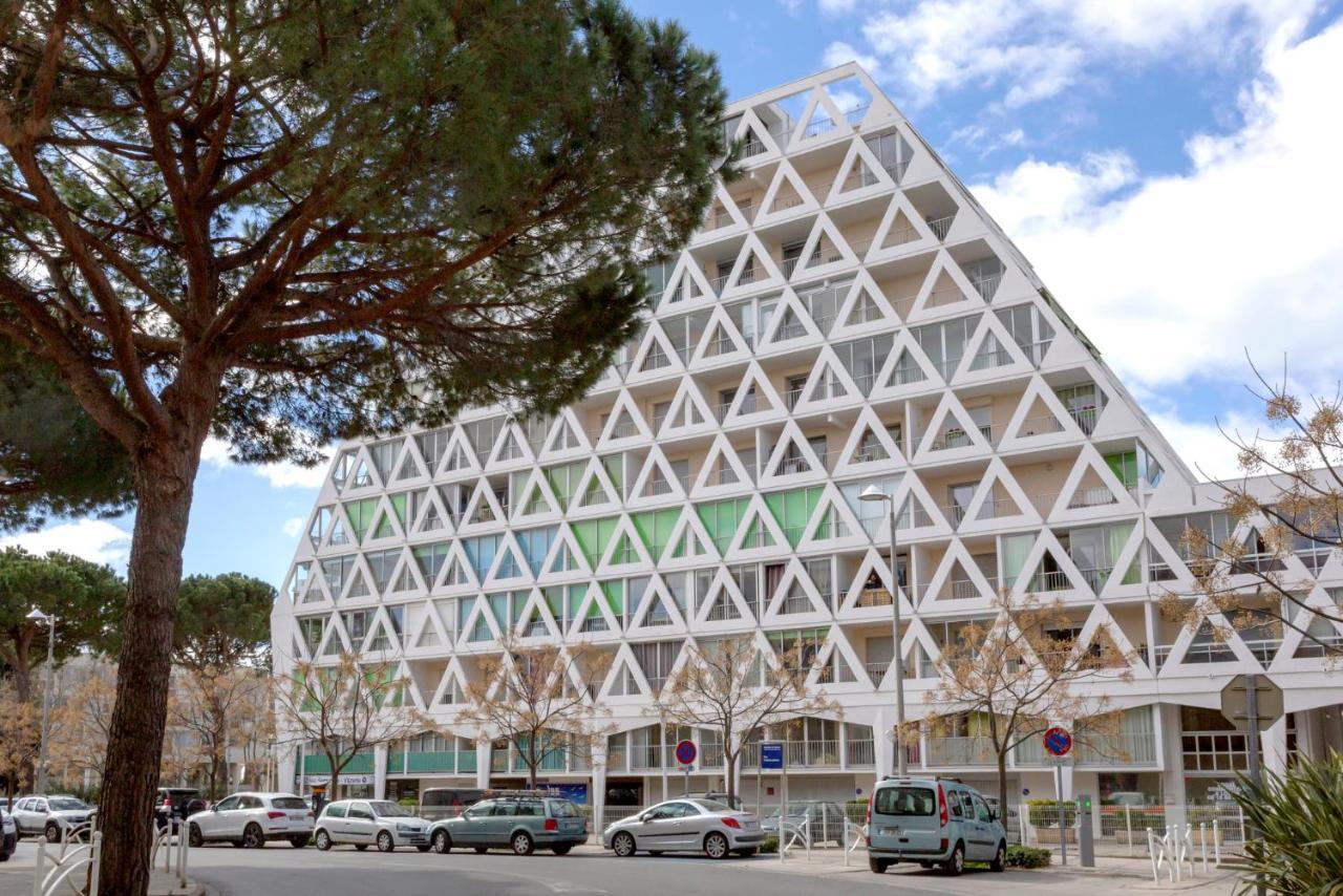 Lumineux Studio 5 Mn Plages Et Commerces - Centre-Ville - Voiles Blanches Avec Ascenseur 拉格朗德默特 外观 照片